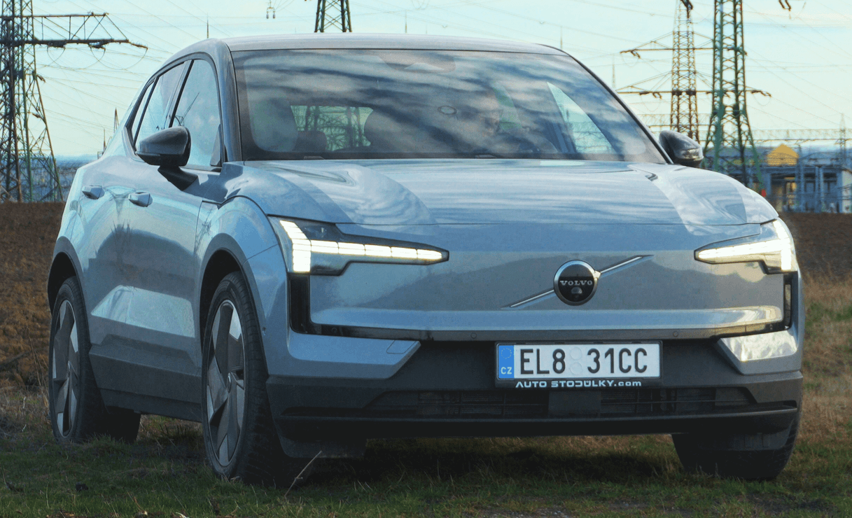 Volvo EX30 4x4 v Plné Palbě