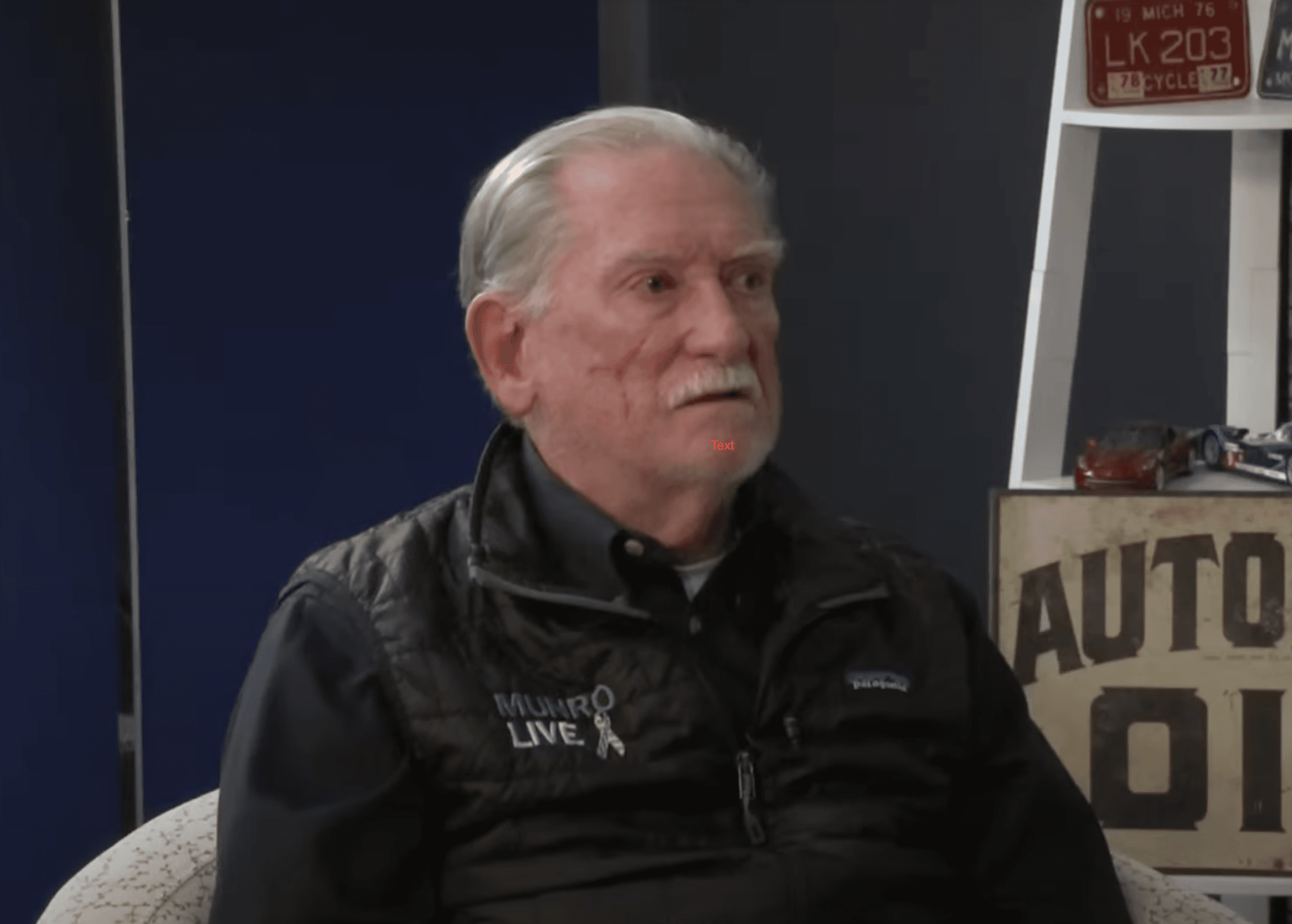 Munro o Trumpovi, Muskovi a EV