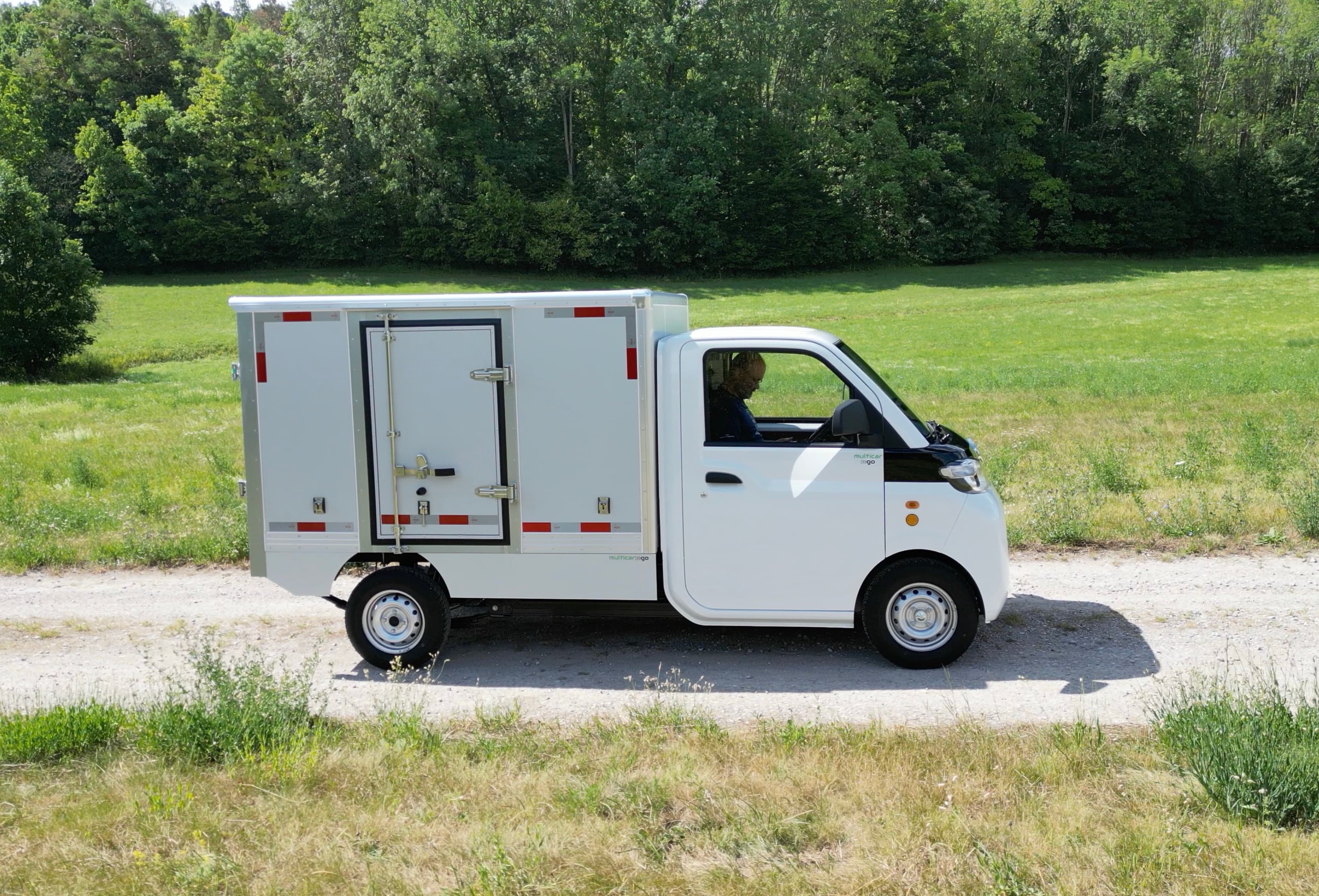 Elektrická multikára pro 21. století