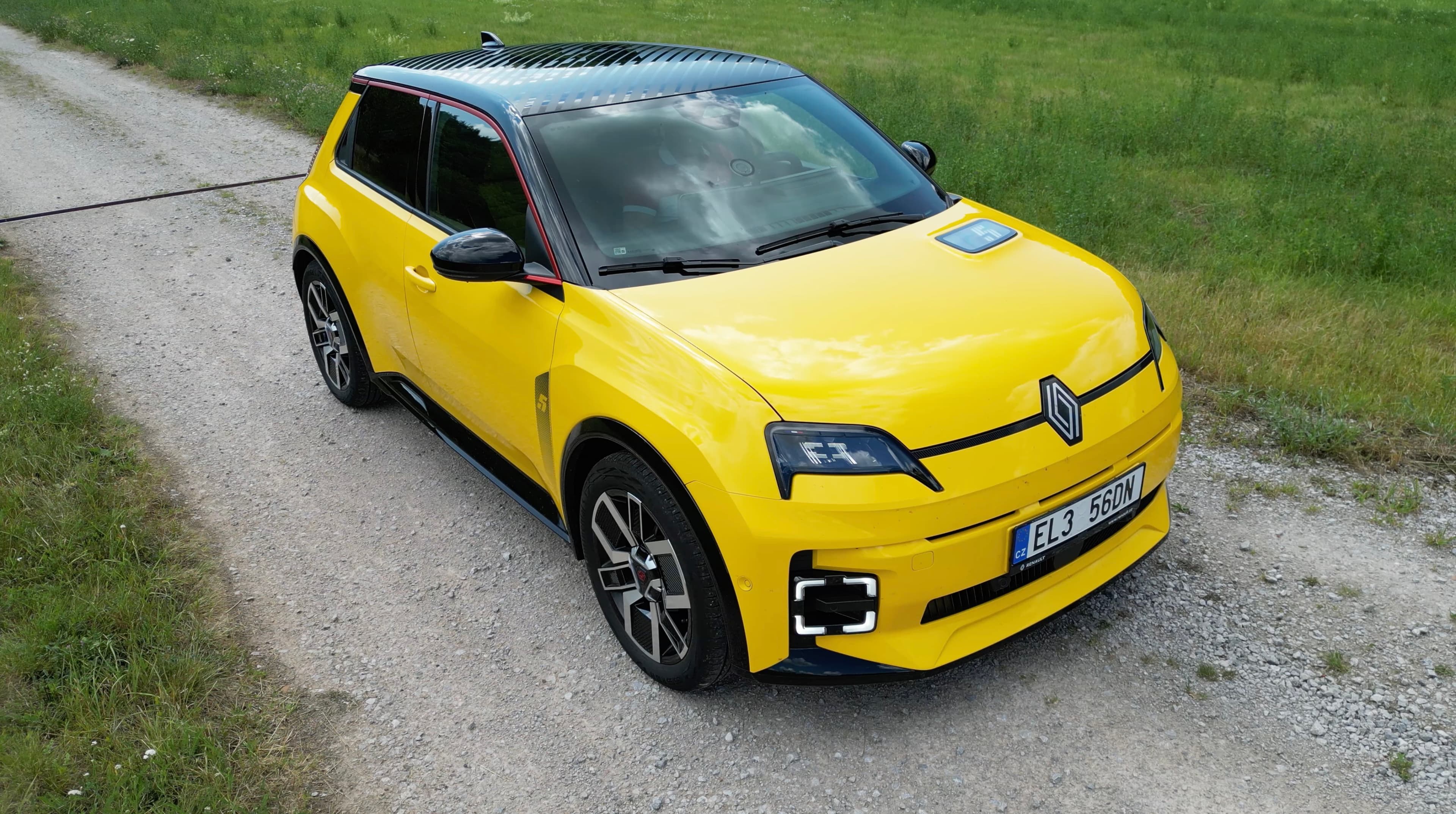 Recenze Renault 5 E-Tech