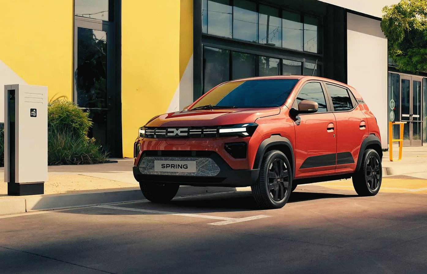 Dacia Spring v zimě i v létě
