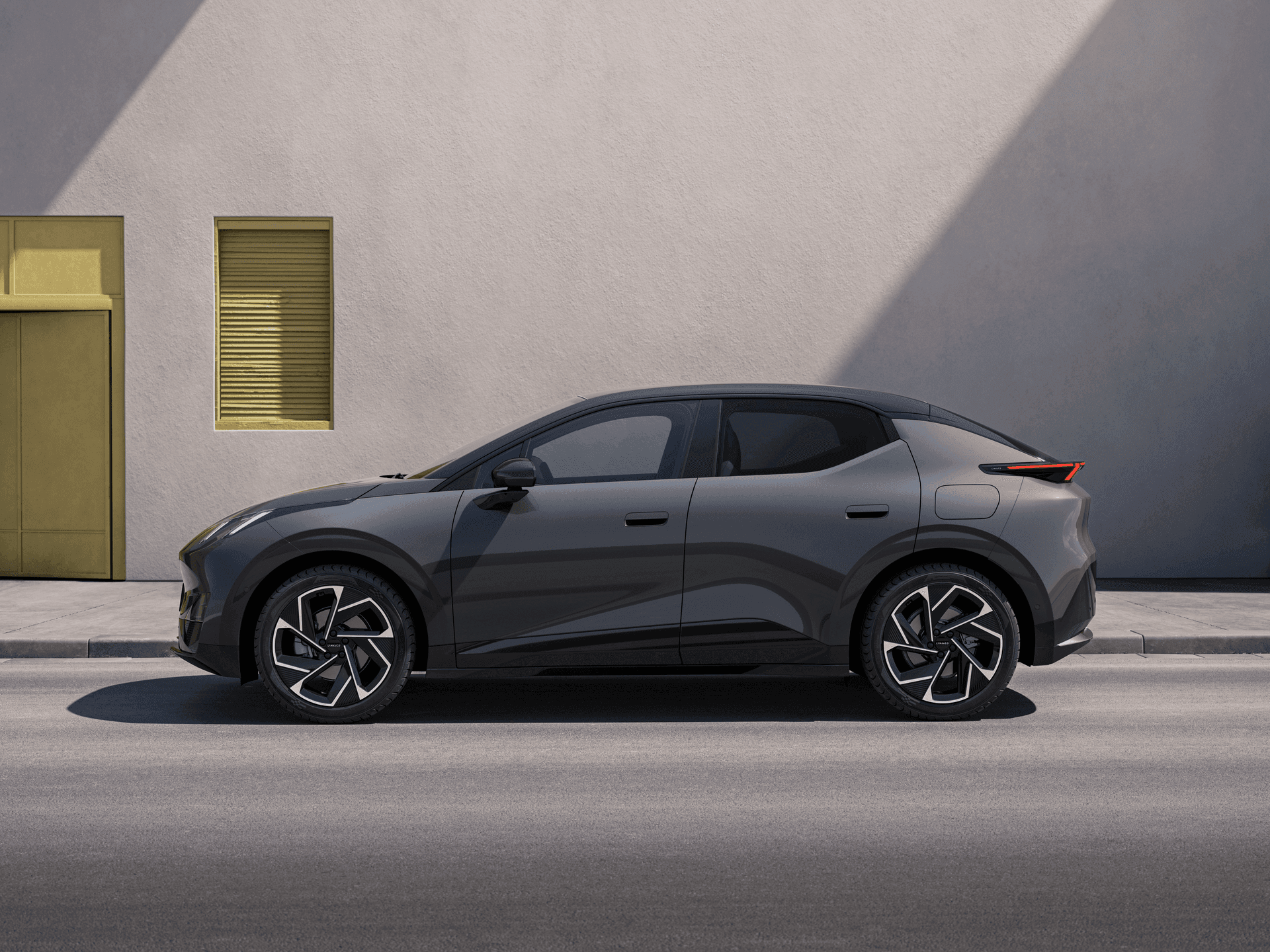 Hloubkový test Lynk & Co 02